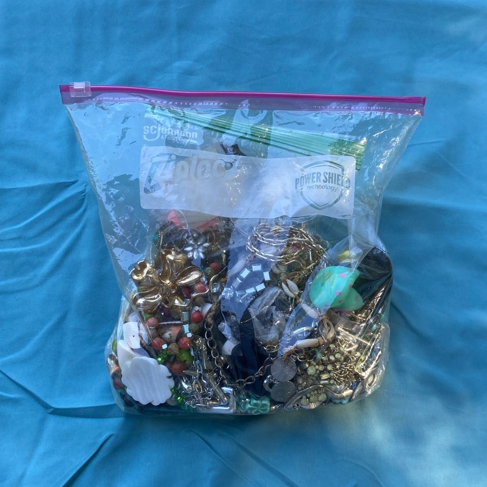Mystery Women’s Fashion Jewelry Bag